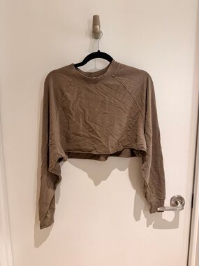 ALO Yoga Cropped Sway Crew Neck Pullover - Olive